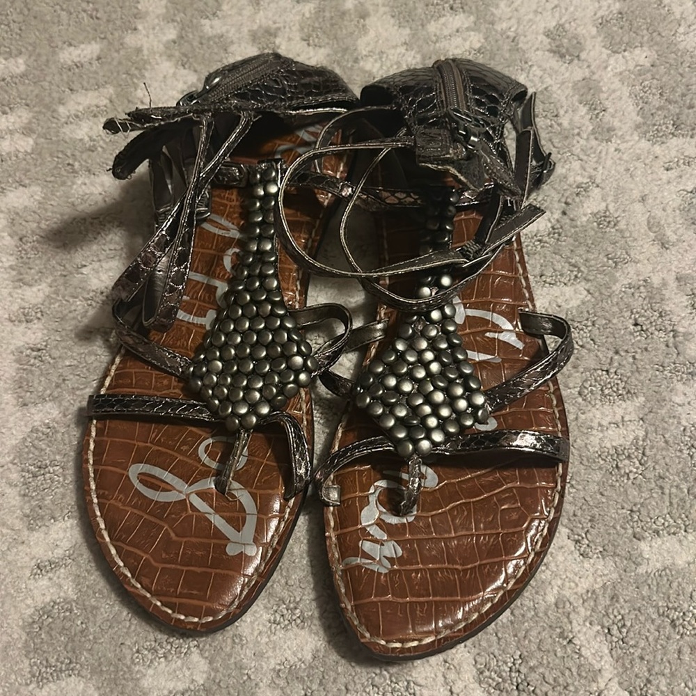 Sam Edelman size 9 gladiator gray studded sandals gently worn